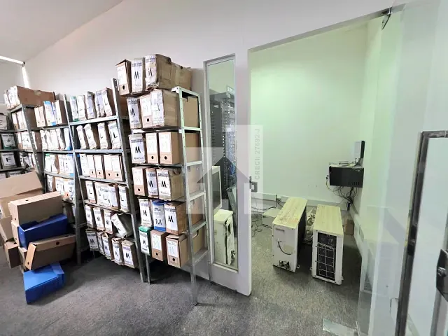 Sala para alugar, no bairro Vila Nambi em Jundiaí