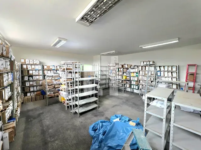 Sala para alugar, no bairro Vila Nambi em Jundiaí