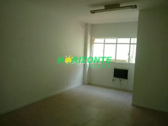 Sala com 27m², à venda, no bairro Jardim Apolo em São José dos Campos