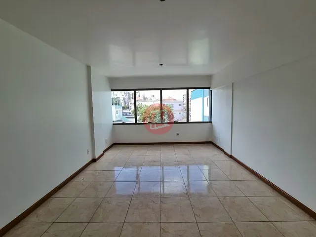 Sala para alugar, no bairro Petrópolis em Porto Alegre