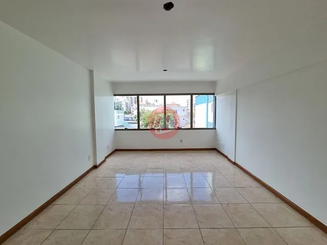 Sala para alugar, no bairro Petrópolis em Porto Alegre