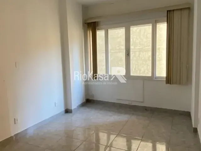 Sala para alugar, no bairro Centro em Rio de Janeiro