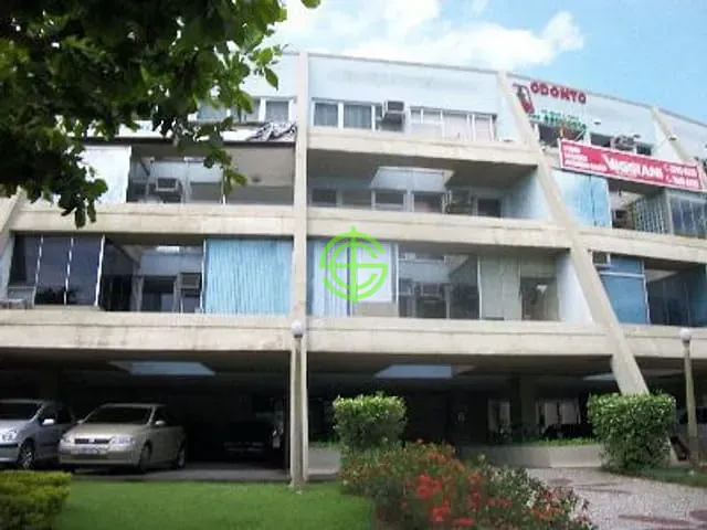 Sala à venda, no bairro Barra da Tijuca em Rio de Janeiro