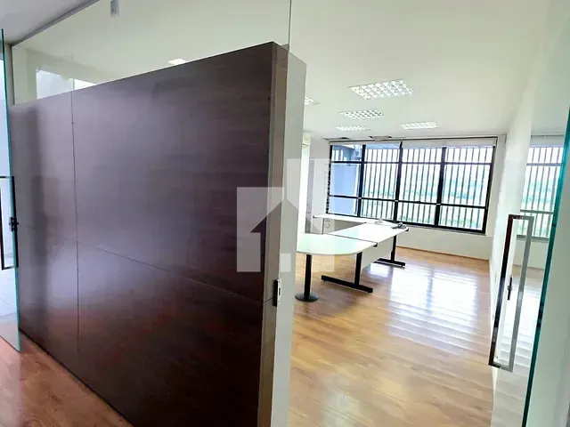 Sala para alugar, no bairro Vila Nambi em Jundiaí