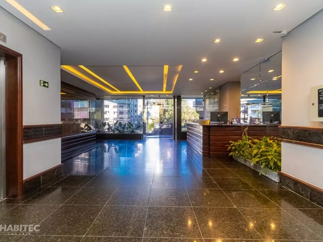 Sala à venda, no bairro Champagnat em Curitiba