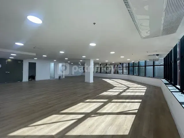 Sala com 152m², para alugar, no bairro Barra da Tijuca em Rio de Janeiro