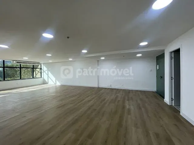 Sala com 152m², para alugar, no bairro Barra da Tijuca em Rio de Janeiro