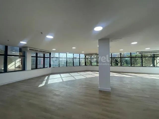 Sala com 152m², para alugar, no bairro Barra da Tijuca em Rio de Janeiro