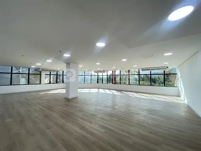 Sala com 152m², para alugar, no bairro Barra da Tijuca em Rio de Janeiro