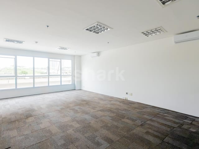 Sala com 56m², para alugar, no bairro Sítio Tamboré Alphaville em Barueri