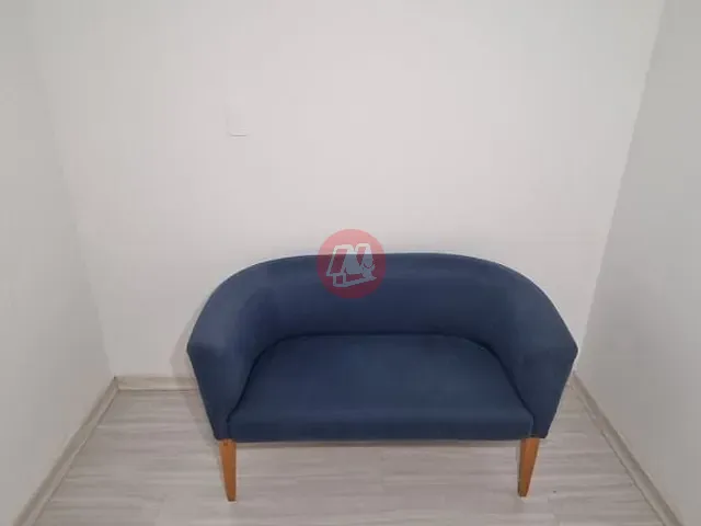 Sala à venda, no bairro Petrópolis em Porto Alegre