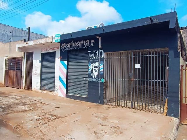 Sala com 250m², à venda, no bairro Jardim Tupi em Cambé