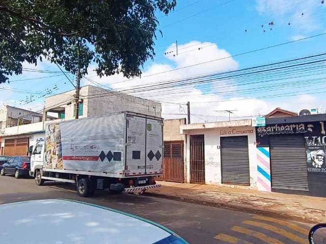 Sala com 250m², à venda, no bairro Jardim Tupi em Cambé