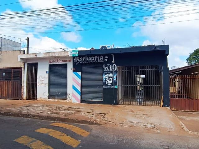 Sala com 250m², à venda, no bairro Jardim Tupi em Cambé