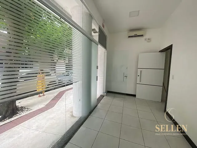 Sala para alugar, no bairro Centro em Balneário Camboriú
