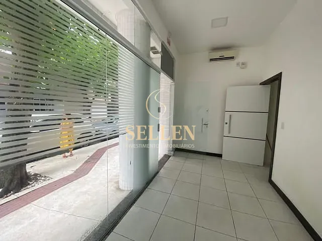 Sala para alugar, no bairro Centro em Balneário Camboriú