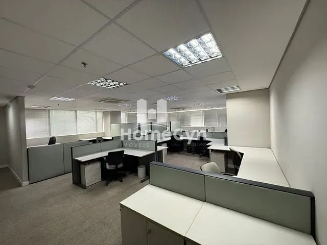 Sala com 528m², para alugar, no bairro Jardim Goiás em Goiânia