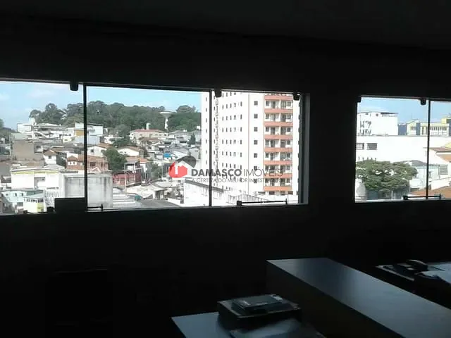 Sala à venda, no bairro Olímpico em São Caetano do Sul