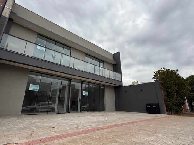 Sala para alugar, no bairro Centro em Cambé