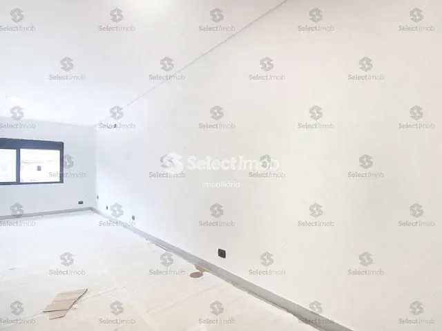 Sala com 15m², para alugar, no bairro Jardim Zaira em Mauá
