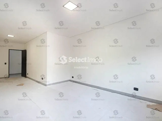 Sala com 15m², para alugar, no bairro Jardim Zaira em Mauá