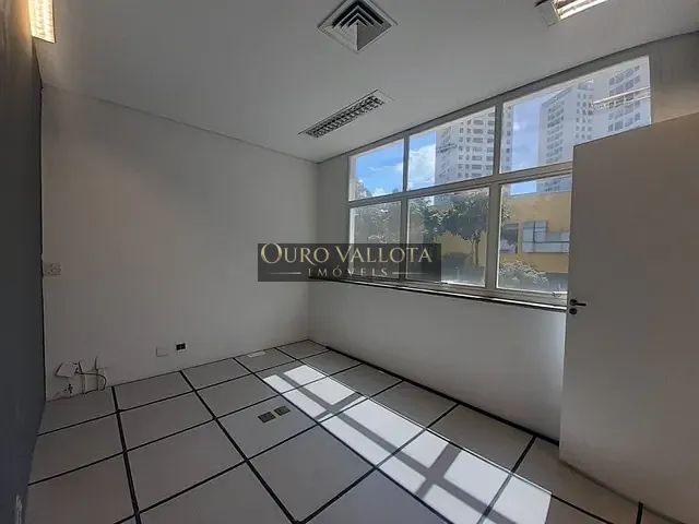 Sala com 167m², para alugar, no bairro Vila Leopoldina em São Paulo