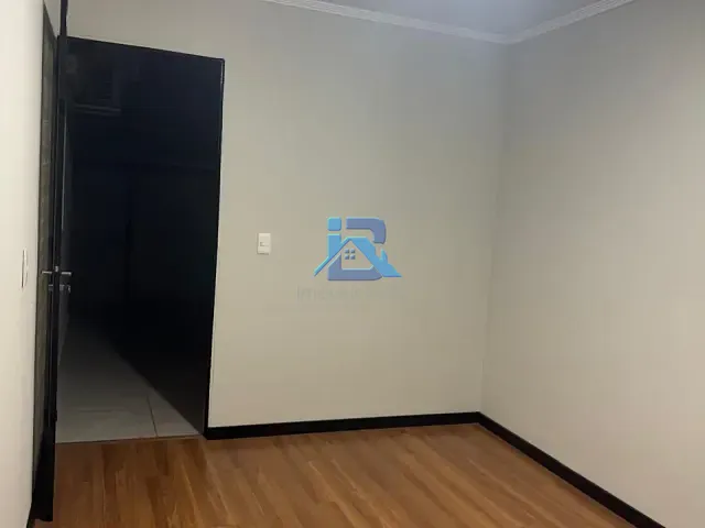 Sala para alugar, no bairro Parque São Vicente em Itatiba