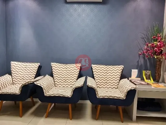 Sala à venda ou para alugar, no bairro Auxiliadora em Porto Alegre