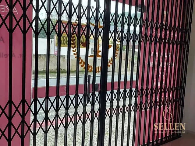 Sala para alugar, no bairro Centro em Balneário Camboriú