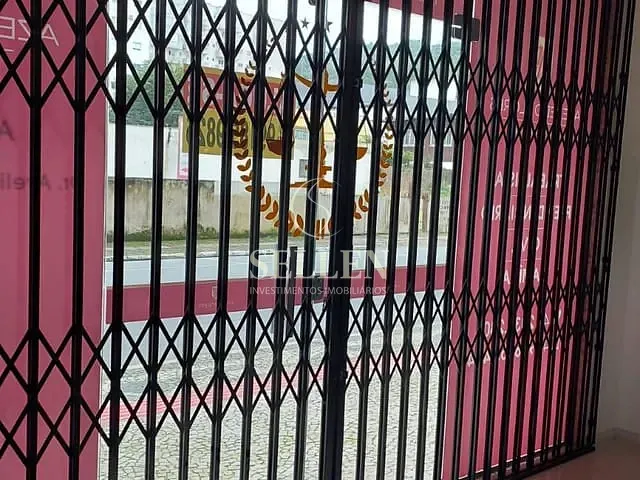 Sala para alugar, no bairro Centro em Balneário Camboriú