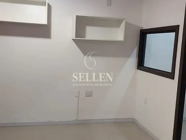 Sala para alugar, no bairro Centro em Balneário Camboriú