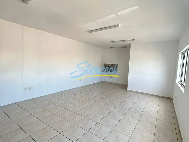 Sala para alugar, no bairro Centro em Vinhedo