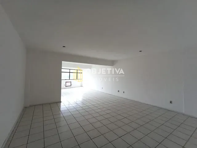 Sala com 62m², para alugar, no bairro Centro em Novo Hamburgo