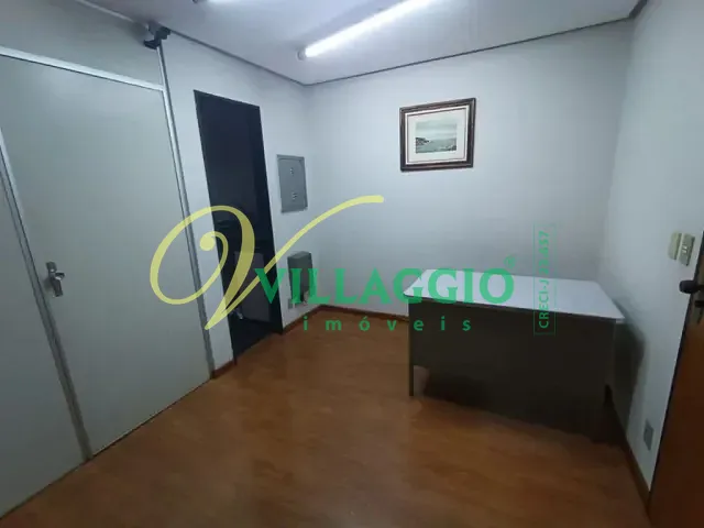 Sala à venda ou para alugar, no bairro Centro em São José do Rio Preto