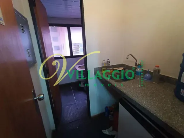 Sala à venda ou para alugar, no bairro Centro em São José do Rio Preto