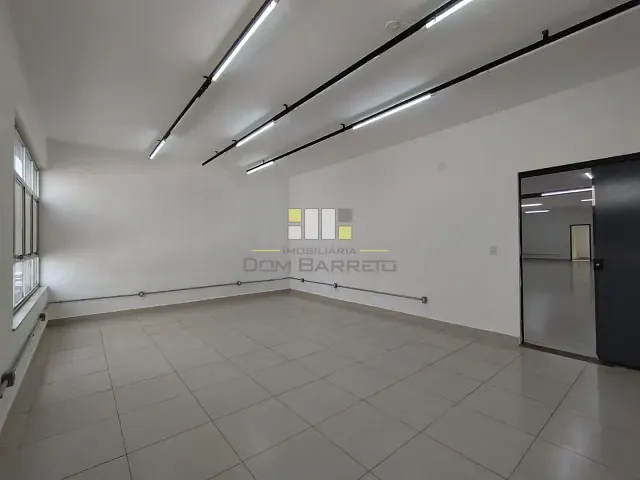 Sala com 170m², para alugar, no bairro Centro em Sumaré