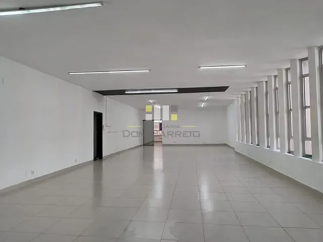 Sala com 170m², para alugar, no bairro Centro em Sumaré