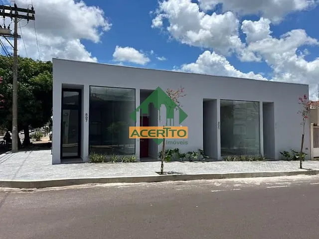 Sala com 30m², para alugar, no bairro Vila Bandeirantes em Araçatuba