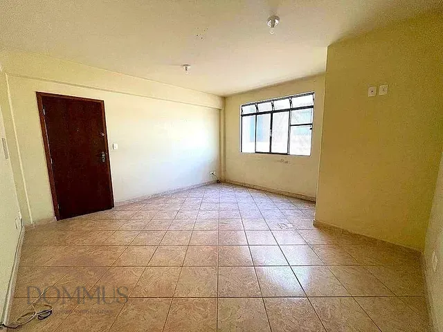 Sala com 33m², para alugar, no bairro Centro em Ipatinga