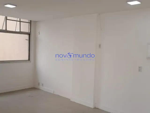 Sala com 33m², para alugar, no bairro Tijuca em Rio de Janeiro