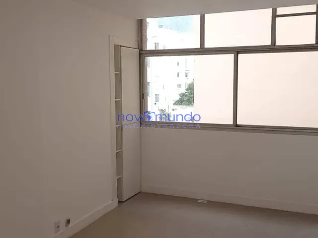 Sala com 33m², para alugar, no bairro Tijuca em Rio de Janeiro