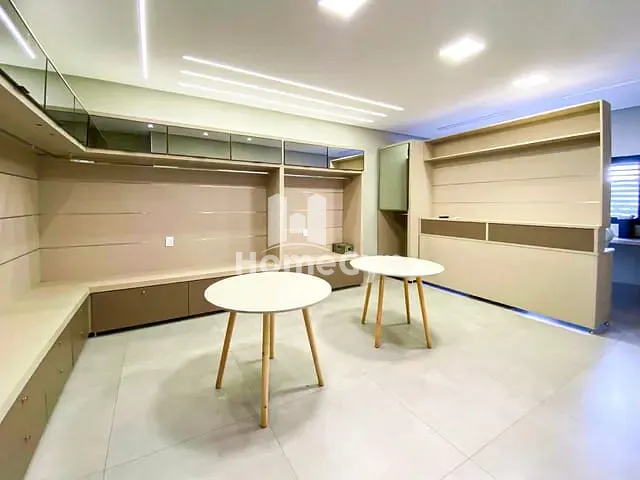 Sala com 32m², para alugar, no bairro Setor Bueno em Goiânia