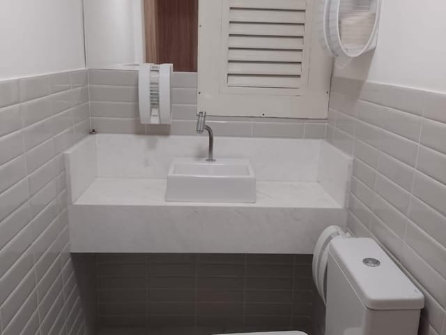 Sala com 240m², à venda, no bairro Vila Tramontano em São Paulo