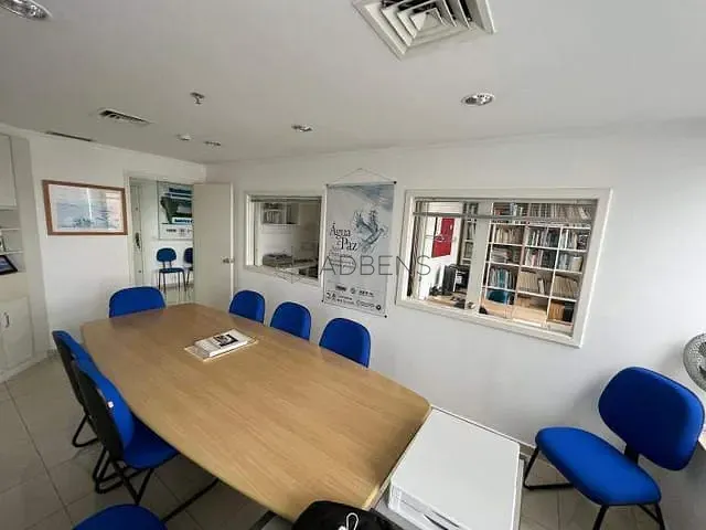 Sala com 75m², à venda ou para alugar, no bairro Jardim Paulistano em São Paulo