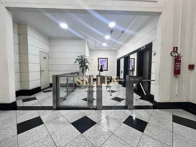Sala para alugar, no bairro Menino Deus em Porto Alegre