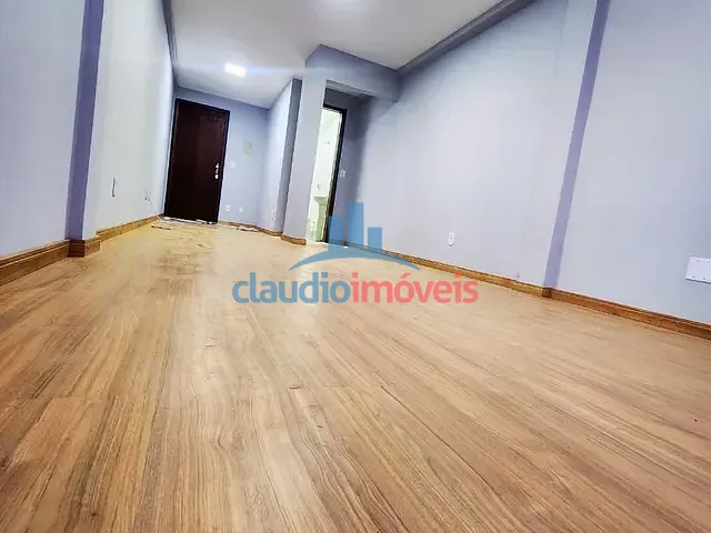 Sala para alugar, no bairro Centro em Barra Mansa