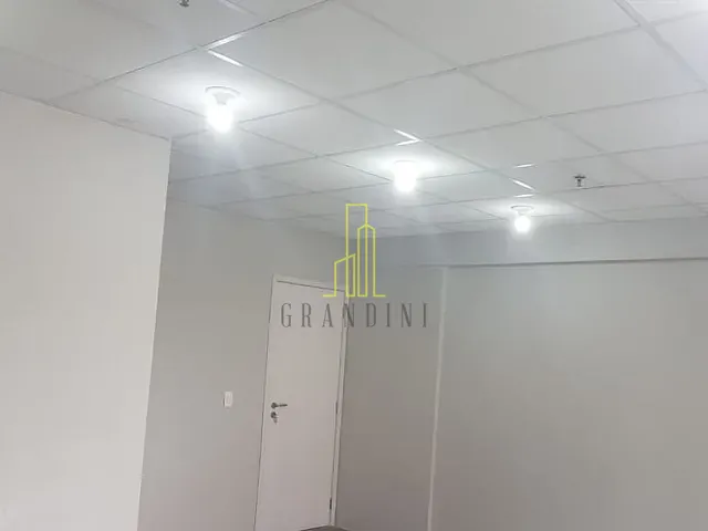 Sala para alugar, no bairro Baeta Neves em São Bernardo do Campo