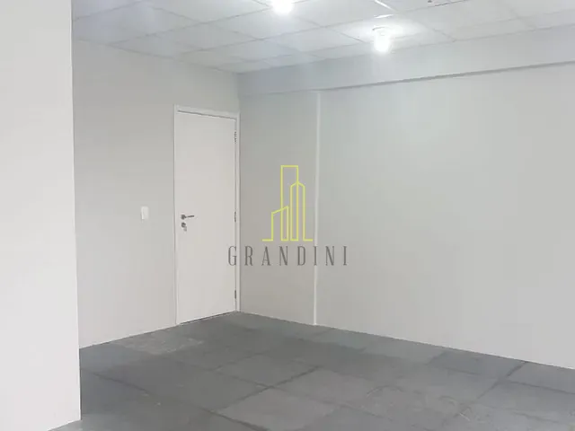 Sala para alugar, no bairro Baeta Neves em São Bernardo do Campo