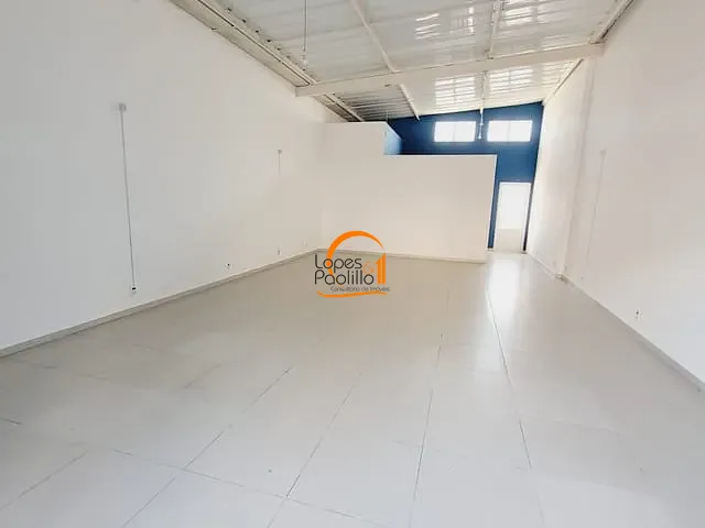 Sala para alugar, no bairro Centro em Atibaia