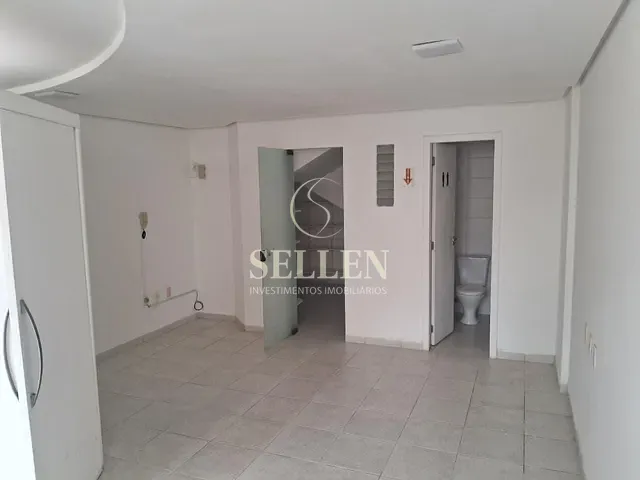 Sala para alugar, no bairro Centro em Balneário Camboriú